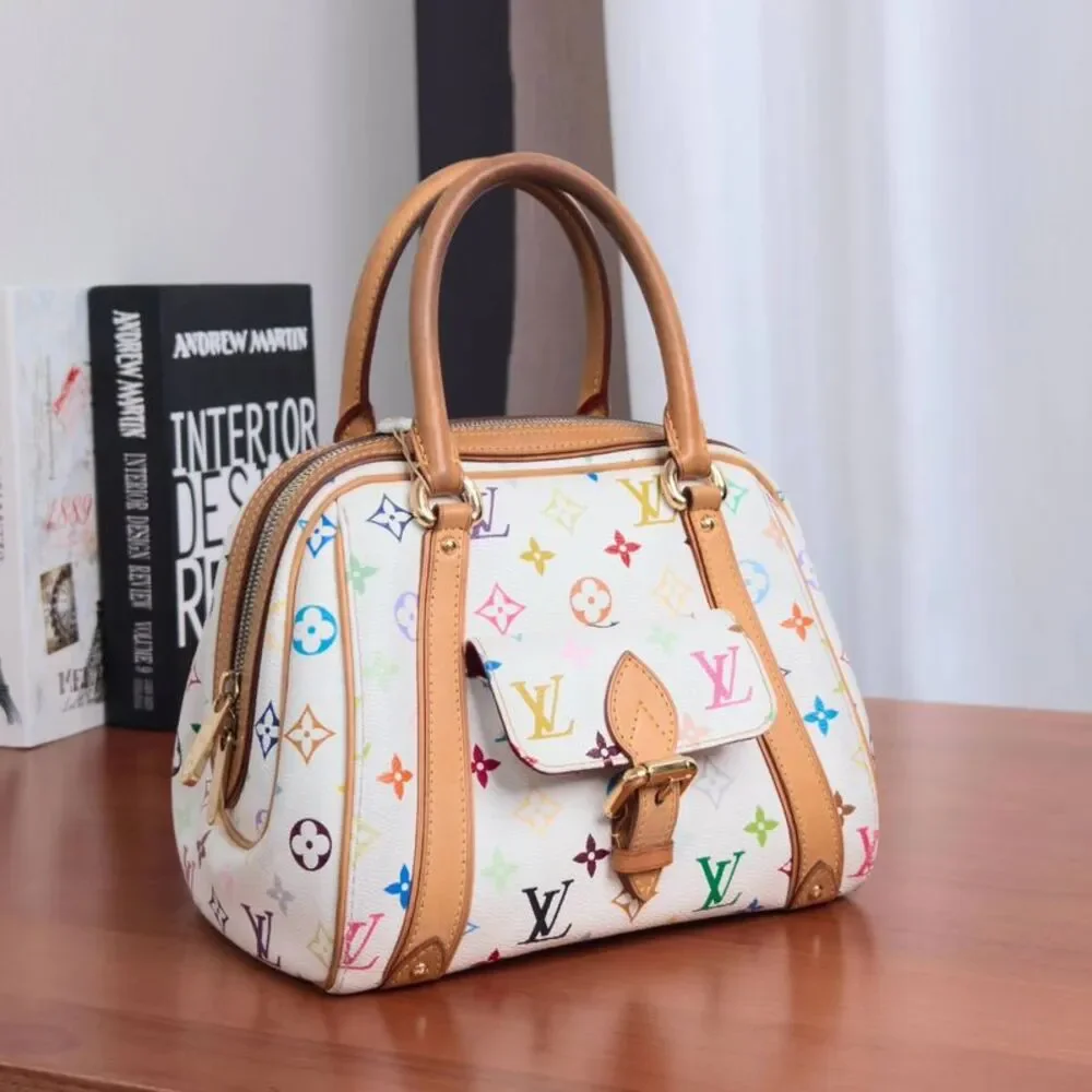 Louis Vuitton Women Pre-Loved Bag Very Good Condition